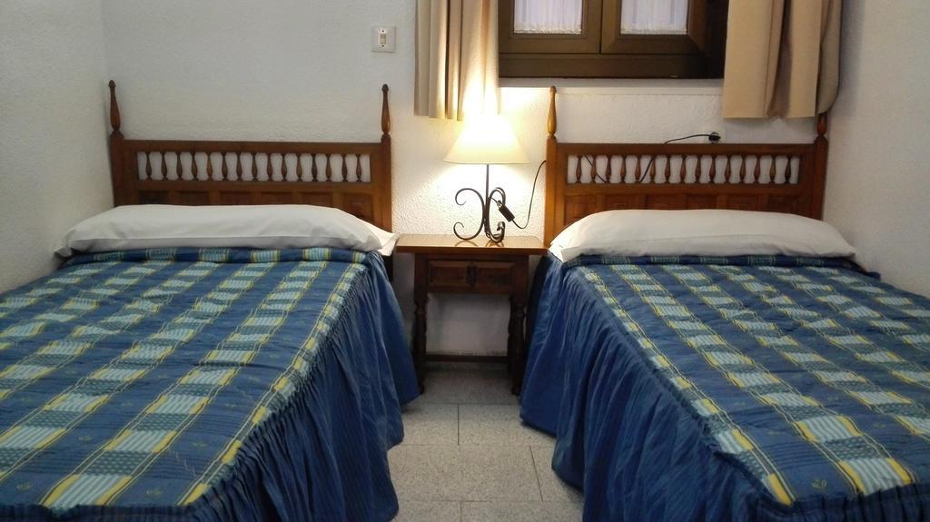 Pension Ciudad Navarro Ramos Granada Exterior photo